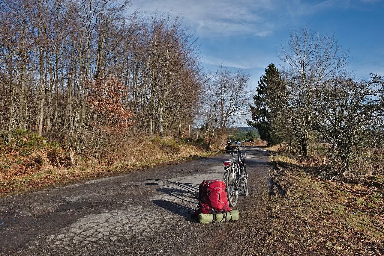 Bicycle touring equipment in Fagne Tirifaye, Waimes, Belgium (VeloTour intersection 80, DSCF3656-hdr)